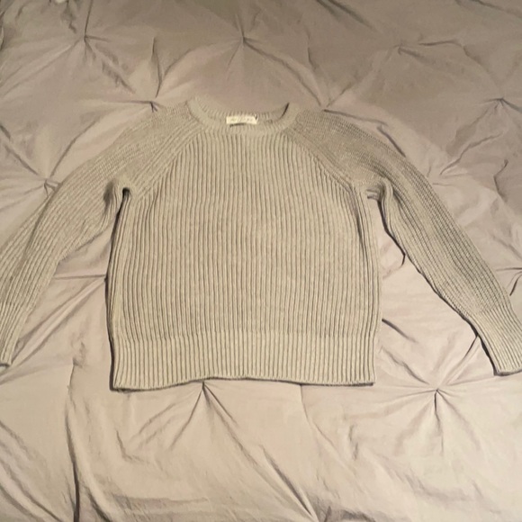 H&M L.O.G.G. Medium Gray Knit Sweater - Picture 1 of 6